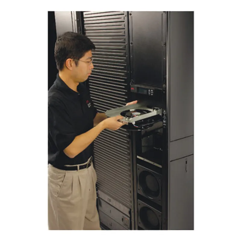 (1) Year Advantage PLUS (1) PM Service Plan for (1) Easy InRow CW 600mm