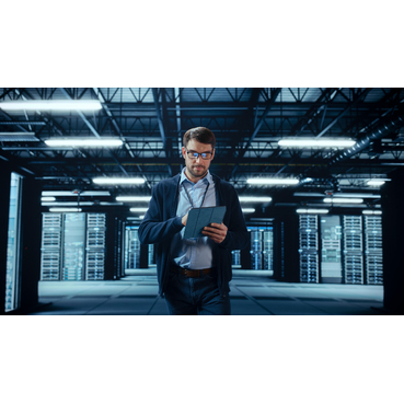 Maintenance contract, Installation and Configuration, Data Center Expert health check, periodic, 2 visits per year, optimize usage of DCIM tool